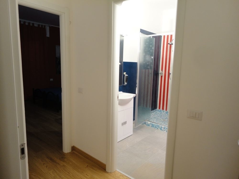 ปาเวีย ออสเตลโล Hostel ภายนอก รูปภาพ